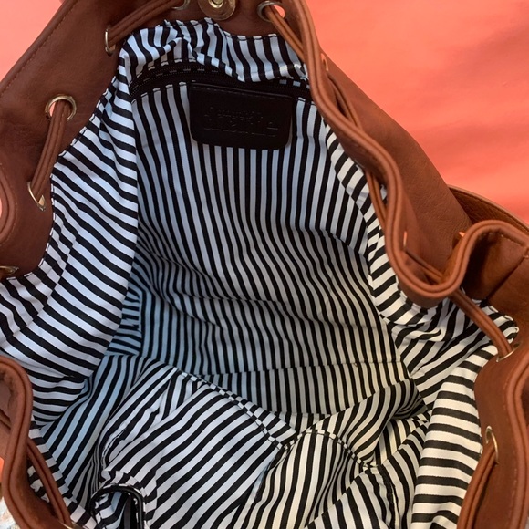 Charming Charlie purse - Picture 7 of 8